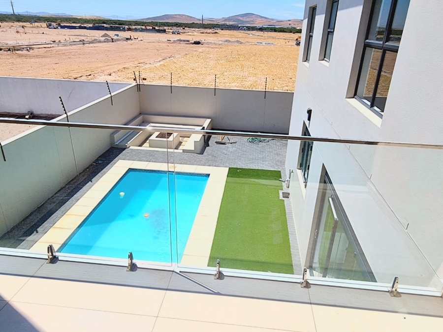3 Bedroom Property for Sale in Sandown Western Cape